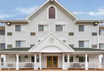 Hotel, Travelodge Suites by Wyndham New Glasgow