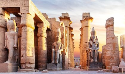 Statuen in Ägypten