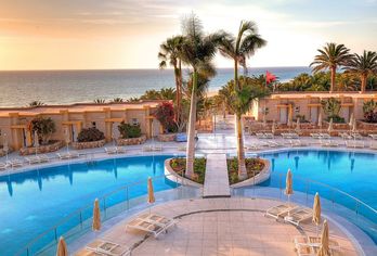 Hotel, SBH Monica Beach Resort