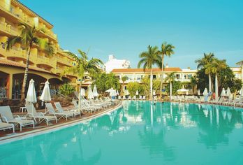 R2 Buganvilla Hotel & Spa