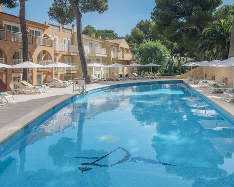 Iberostar Waves Club Cala Barca-2