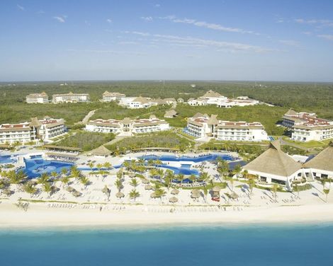 BlueBay Grand Esmeralda-0