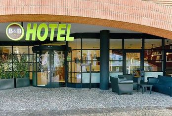 Hotel, B&B HOTEL Como Camerlata