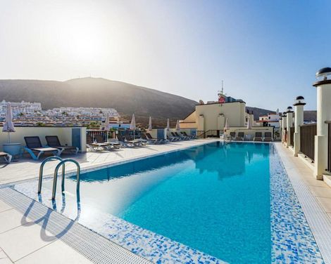 Klayman Olivina Aparthotel-0