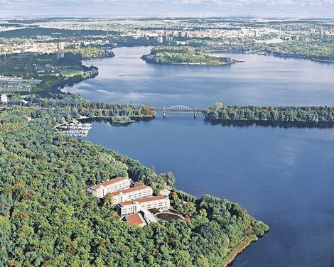 Seminaris Seehotel Potsdam-4