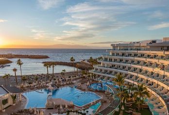 HOVIMA La Pinta Beachfront Family Hotel