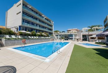 Hotel, Apolo Suites Rentalmar