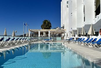 Hotel, Hotel Perla Marina