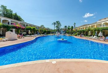 Mariner Club Apartments