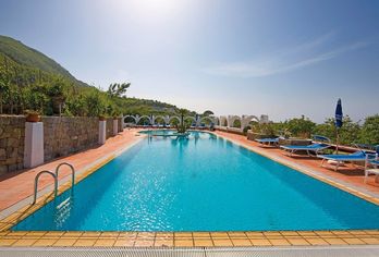 Hotel, Poggio Aragosta