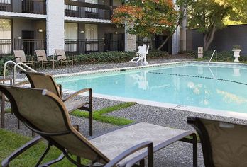 Hotel, Hotel 116, a Coast Hotels Bellevue