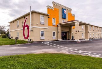Hotel, Motel 6 Jourdanton