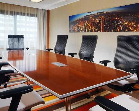 Sheraton Frankfurt Airport Hotel & Conference Center-3