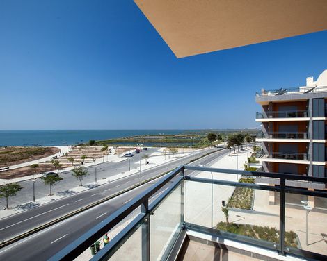 Real Marina Residence-4
