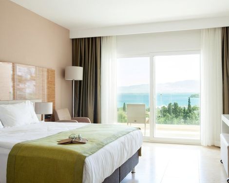 Bellazure Hotel-0