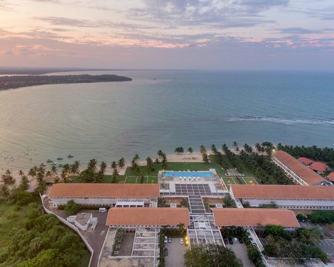 Amaya Beach Pasikudah-3