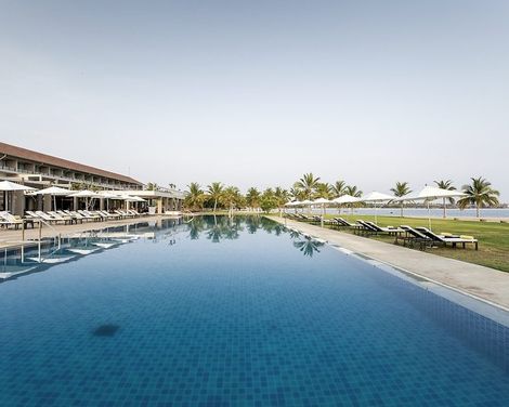 Amaya Beach Pasikudah-2