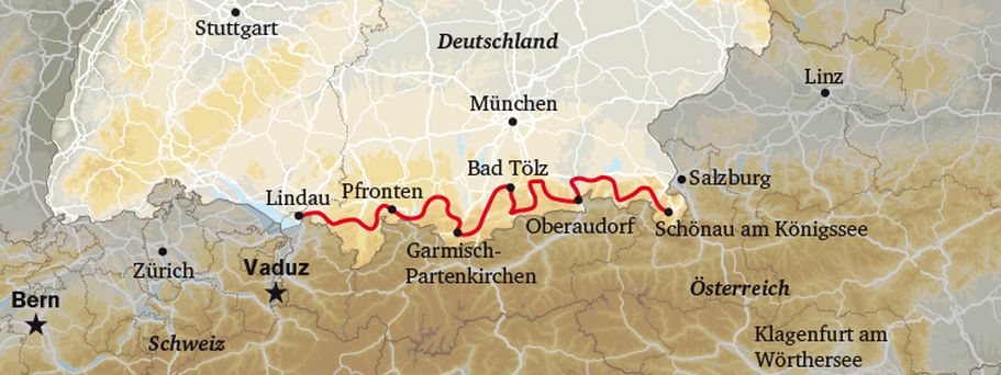 Die Deutsche Alpenstraße ist eine der schönsten Ferienstraßen Deutschlands und durchquert die Bayerischen Alpen und das Voralpenland von Ost nach West