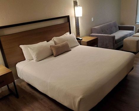 Wyndham Garden San Diego near SeaWorld-2