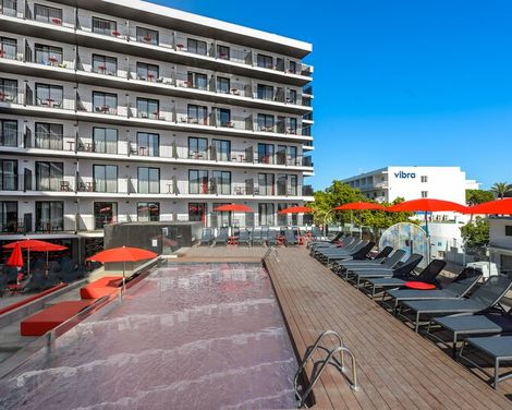 Hotel Vibra District-4