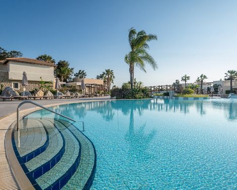 Natura Village Hotel & Spa-0