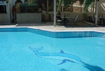 Hotel, Neos Ikaros
