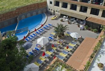 Hotel, Canifor Hotel