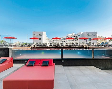 Hotel Vibra District-4