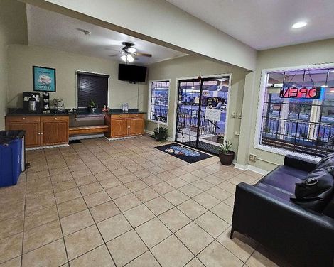 Travelodge by Wyndham Wenatchee-1