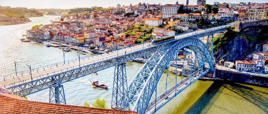 Gustave Eiffel entwarf die berühmte Ponte Dom Luís I.