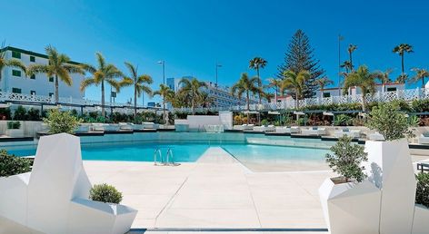 Hotel Caserio