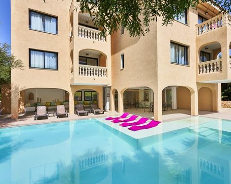 Sinfony Apartamentos-0