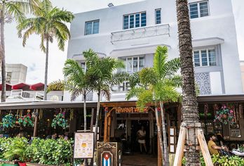 Hotel, Chelsea Hotel