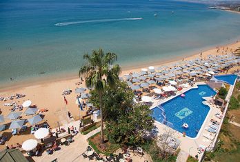 Hotel, Aska Just In Beach