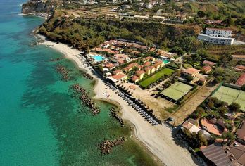 Hotel, Hotel Club Torre Marino