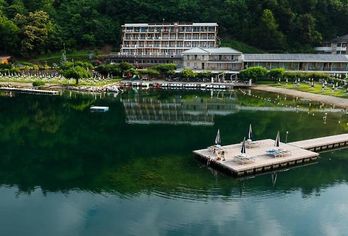 Hotel, Parc Hotel Du Lac