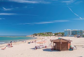Hotel, Golden Donaire Beach