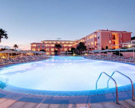Grupotel Macarella Suites & Spa-3