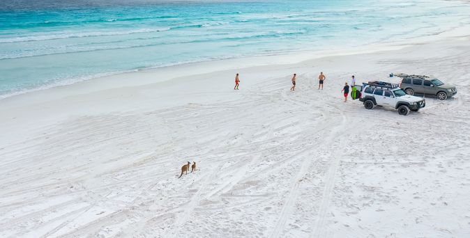" Mietwagen am Strand in Western Australia