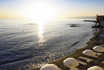 Hotel, Glaros Beach Hotel