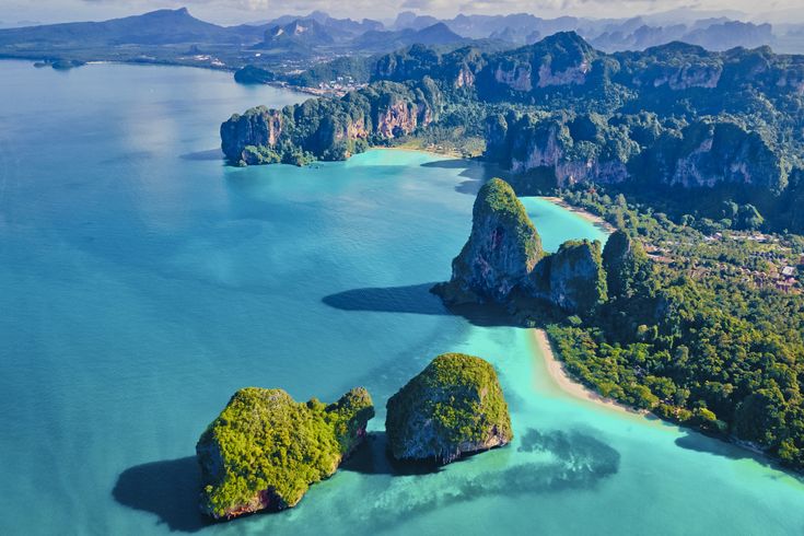 Luftaufnahme der Drohne des Railay Strandes Krabi Thailand 