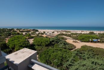 Hotel, Valentín Sancti Petri Spa