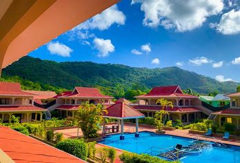 Hotel, The Oasis Hotel Restaurant & Spa