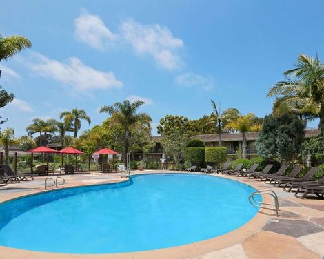 Ramada by Wyndham Santa Barbara-1