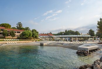 Hotel, Resort Petalon