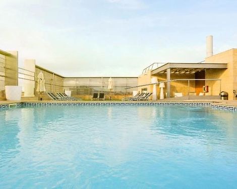 Hotel ILUNION Barcelona-3