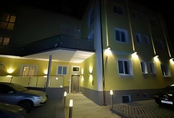 Hotel, Hotel Flair
