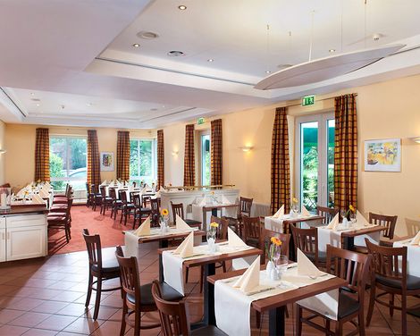 greet Hotel Potsdam am Park Sanssouci-1