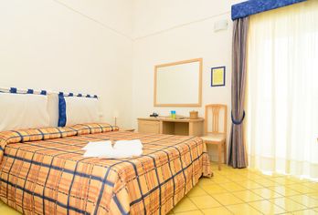 Hotel, Albergo Villa Giusto