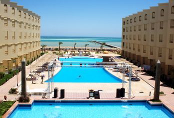 Hotel, AMC Royal Hotel & Spa